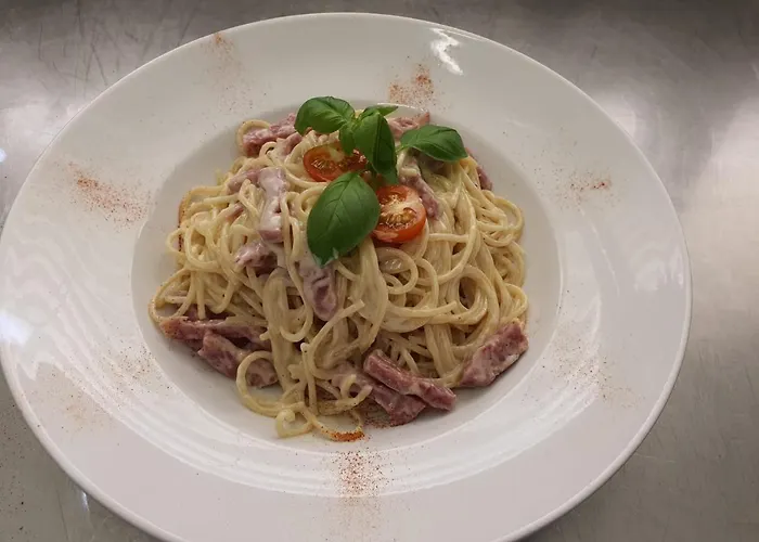 Hotel Hotel-restaurant-linde Gundlischwand