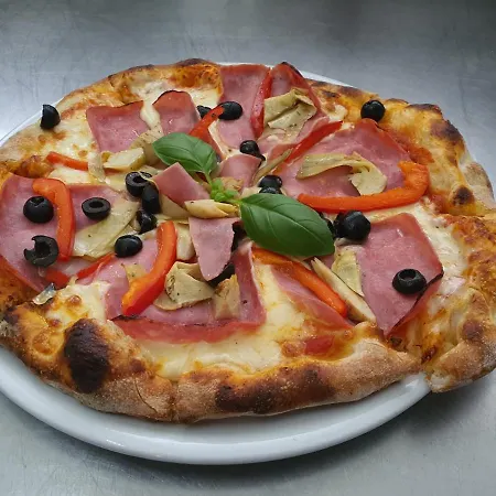 Hotel-restaurant-linde Hotel 2*