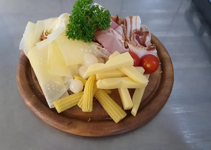 Hotel-restaurant-linde 2* Gundlischwand