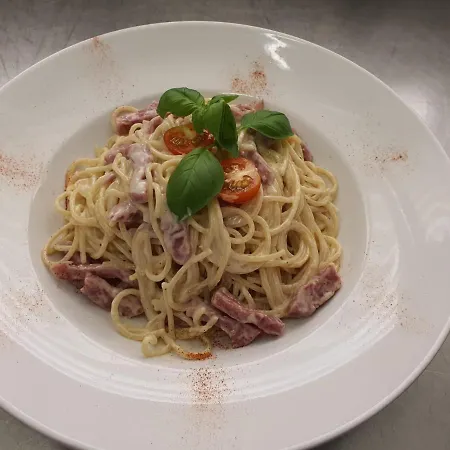 Ξενοδοχείο Hotel-restaurant-linde Gundlischwand