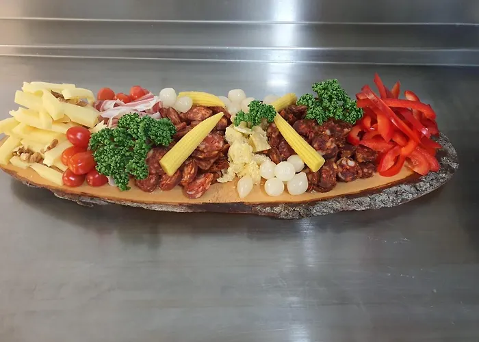 Hotel-restaurant-linde מלון
